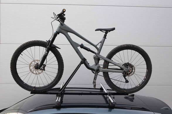 Багажник для велосипеда на крышу авто RBR-01 Amio 02588