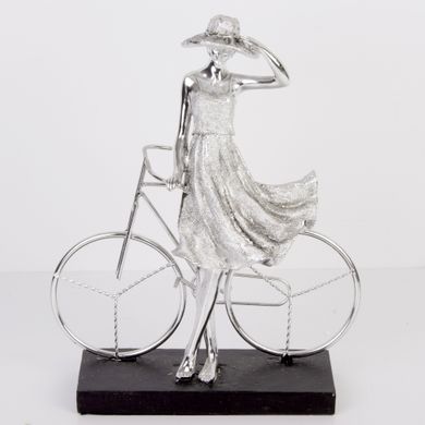 Фігурка дівчата з велосипедом 126514